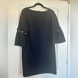 Banana republic size 6 navy dress with pearls